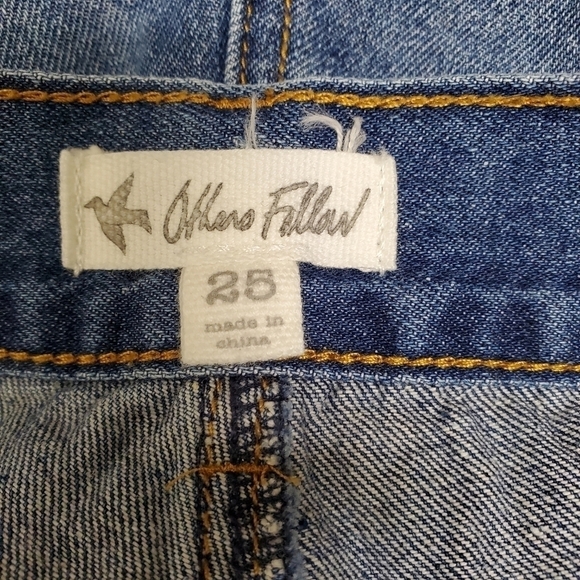 Others Follow distressed star shorts 25 - Picture 4 of 5